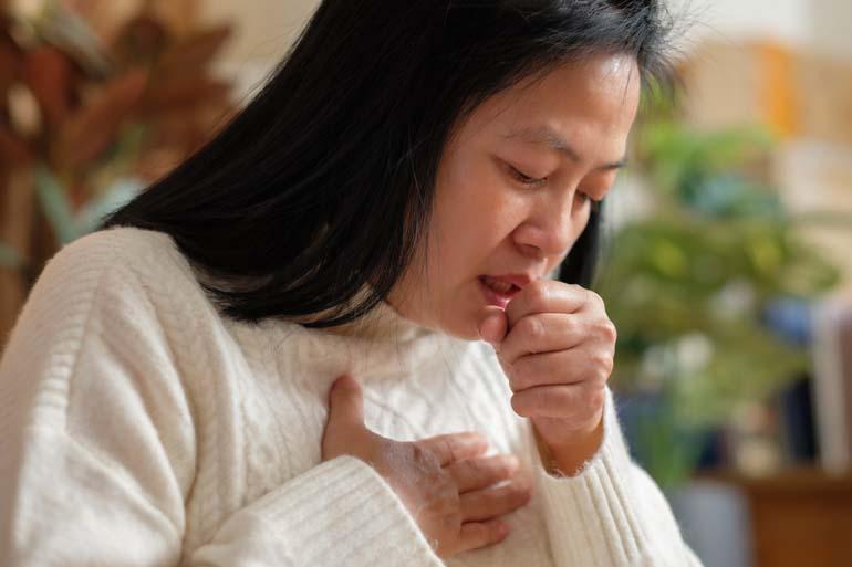 Yazın akciğer embolisi ve kalp krizi riskine karşı sıvı tüketiminin artırılması öneriliyor