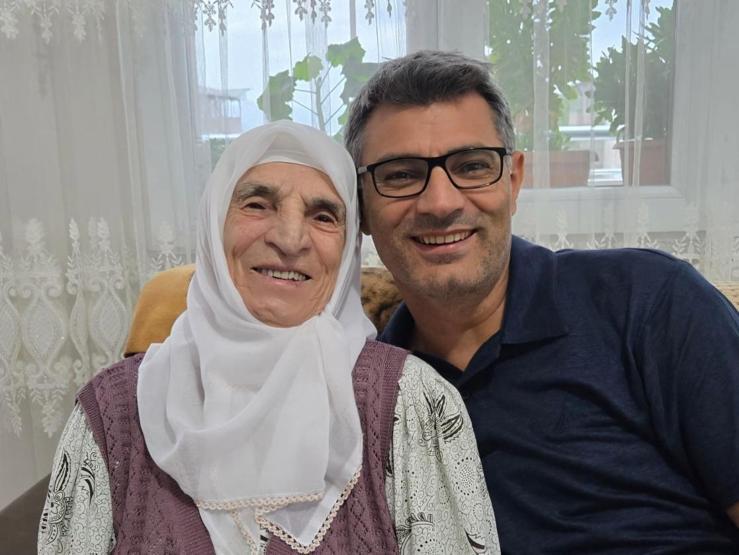 Milli atıcı Yusuf Dikeç, annesiyle çekildikleri fotoğrafa gelen yorumlara yanıt verdi