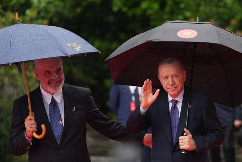 Erdoğandan Avrupaya net mesaj: Ukraynada barış için kritik dönemeç