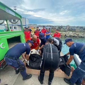 Trabzonda denize atlayan üniversitelinin cansız bedenine ulaşıldı