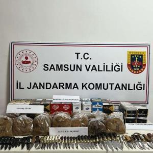 Samsun’da pazar yerinde kaçak tütün satan şüpheli, yakalandı
