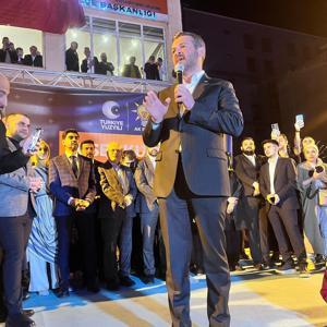 Karabükte AK Partili Çetinkaya başkan seçildi; 6 ilçenin 4ünü AK Parti, 1ini CHP, 1ini MHP kazandı