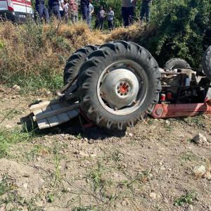 Malatyada traktör devrildi: 4 yaralı