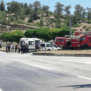 Bursa’da 2 otomobilin çarpıştığı kazada 5 kişi yaralandı