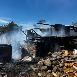 Bolu’da yayla evi yandı