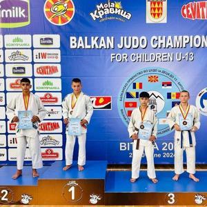 Minikler Balkan Judo Şampiyonu Ece Bostan oldu