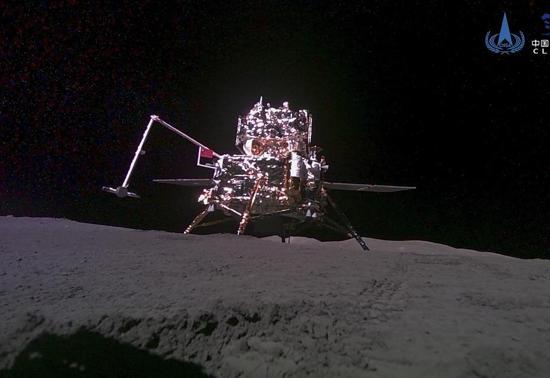 Çinin uzay aracı ‘tarihi’ görevi tamamladı: Ay’ın karanlık yüzü keşfediliyor…