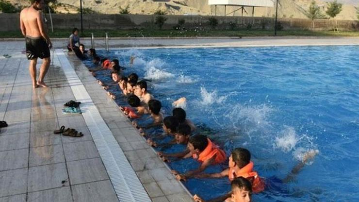 Mardinde terörün izleri yüzme kursuyla siliniyor