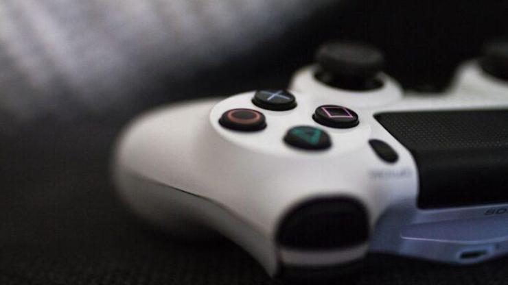 Ek gümrük vergisi düştü ama PS5 ucuzlamadı