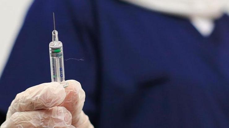 Afganistan Hindistandan, Kamboçya Çinden ilk doz Kovid-19 aşılarını aldı
