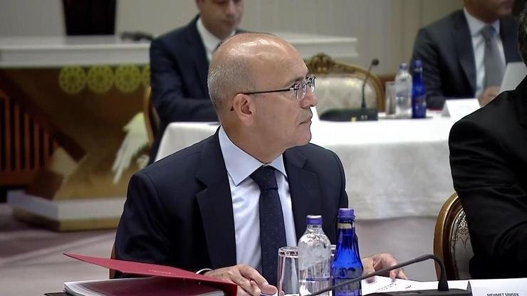 Bakan Şimşek yabancı yatırımcılarla görüşüyor
