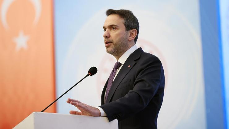 Enerji Bakanı Alparslan Bayraktar açıkladı: Elektrik ve doğalgaza zam var mı