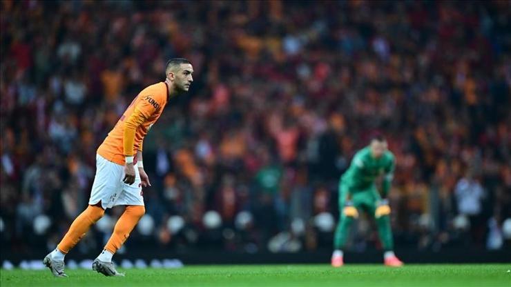 Galatasaray, Hakim Ziyechi kadrosunda tuttu