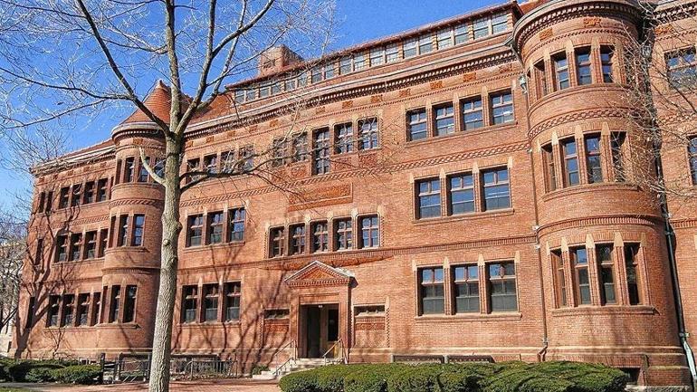 Harvard Üniversitesinden ABD Başkanı Donald Trumpa dava: Öğrencileri silmeye çalıştı